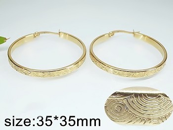 Náušnice z oceli zlaté Kruhy  s krásným gravírem  20764